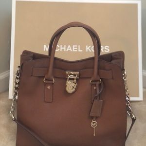 Michael Kors hangbag